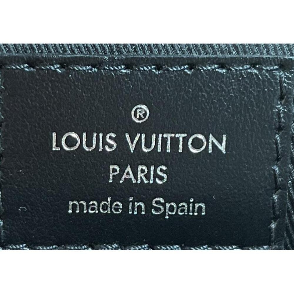 Louis Vuitton District Messenger Bag #237557L15B - Picture 6 of 6